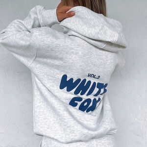 White Fox Boutique Offstage Hoodie size M/L